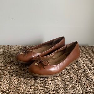 Giani Bernini Memory Foam Flats